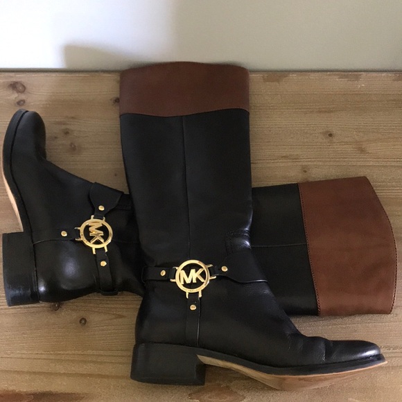 👢Michael Kors Fulton Harness Boot - Picture 7 of 8
